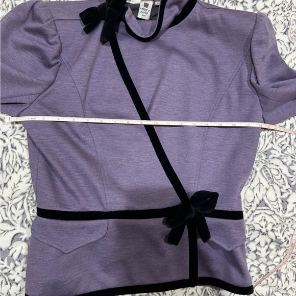 Vintage Ungaro Purple Jacket with Black Accents size 12 - Picture 10 of 11